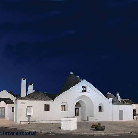 Corte Trullo Sovrano B&B Alberobello Bagian luar foto