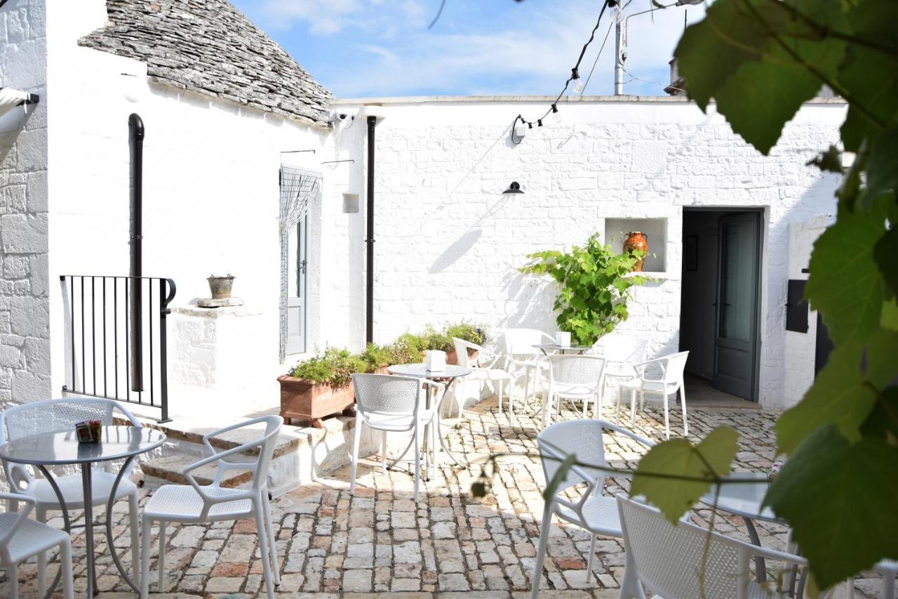 Corte Trullo Sovrano B&B Alberobello Bagian luar foto